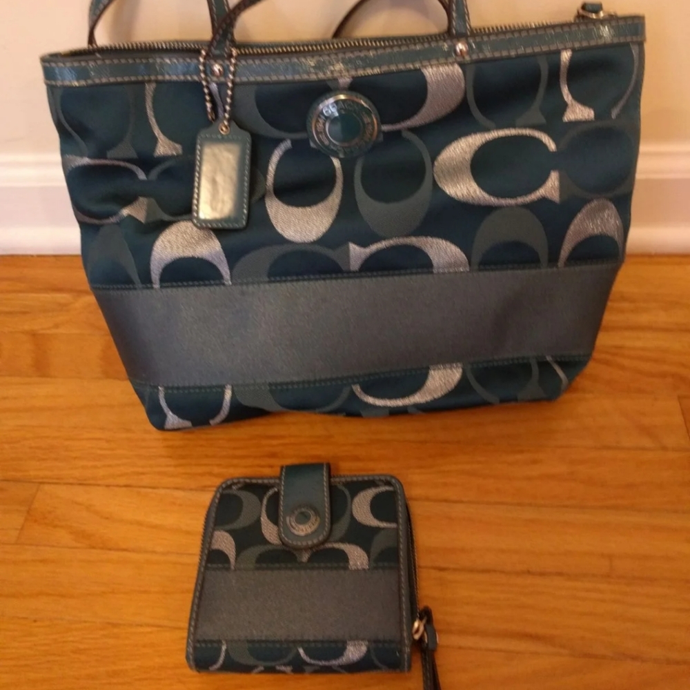 Coach bag and wallet set